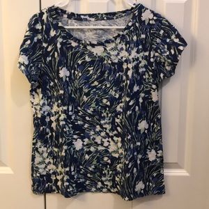 Lands’ End Short Sleeve Blue Floral Tee Medium